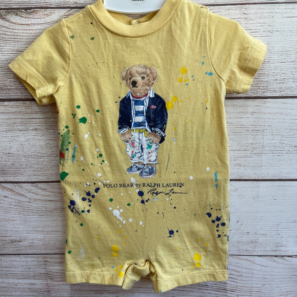 RALPH LAUREN POLO BEAR GRAPHIC ROMPER IN YELLOW SPATTER‎ PAINT